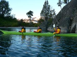 Kayaks en los lagos de Villa Pehuenia